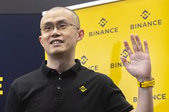 Глава криптобиржи Binance со скандалом ушел в отставку. Его обвиняли в помощи террористам и наркокартелям