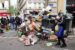 Сечин на ПМЭФ констатировал обеднение европейцев