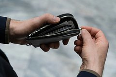 Россиянам напомнили о необходимости отчитаться по счетам за рубежом