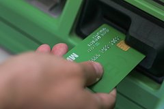 Карты «Мир» заработали еще в одной стране